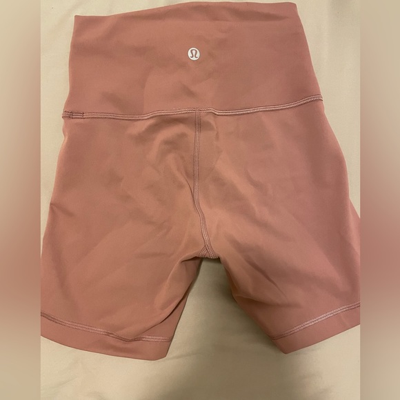 Lululemon Wunder Train 6” Bike Shorts - Picture 3 of 3